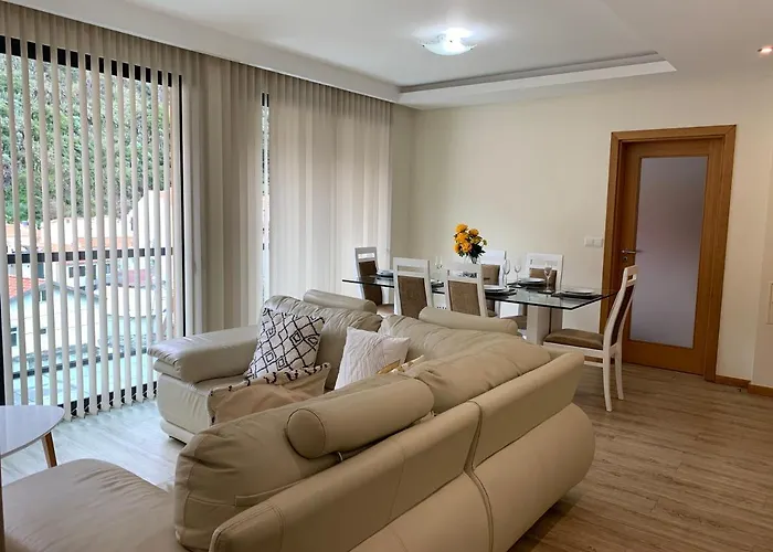 Giesta Flower By Madeira Holiday Rentals